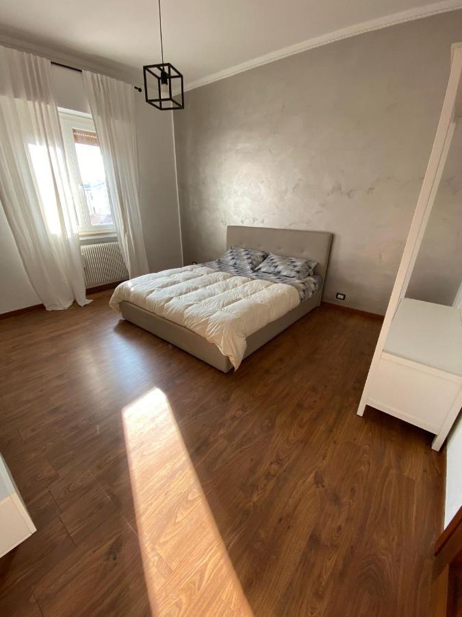 Hlux Oi Affiₜₜacaₘere Piacenza Exterior foto
